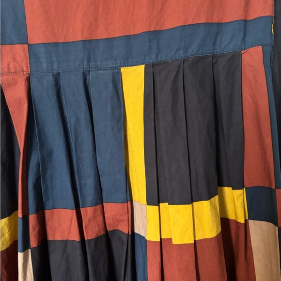 Colorblock Poplin Midi Dress - Picture 2 of 7